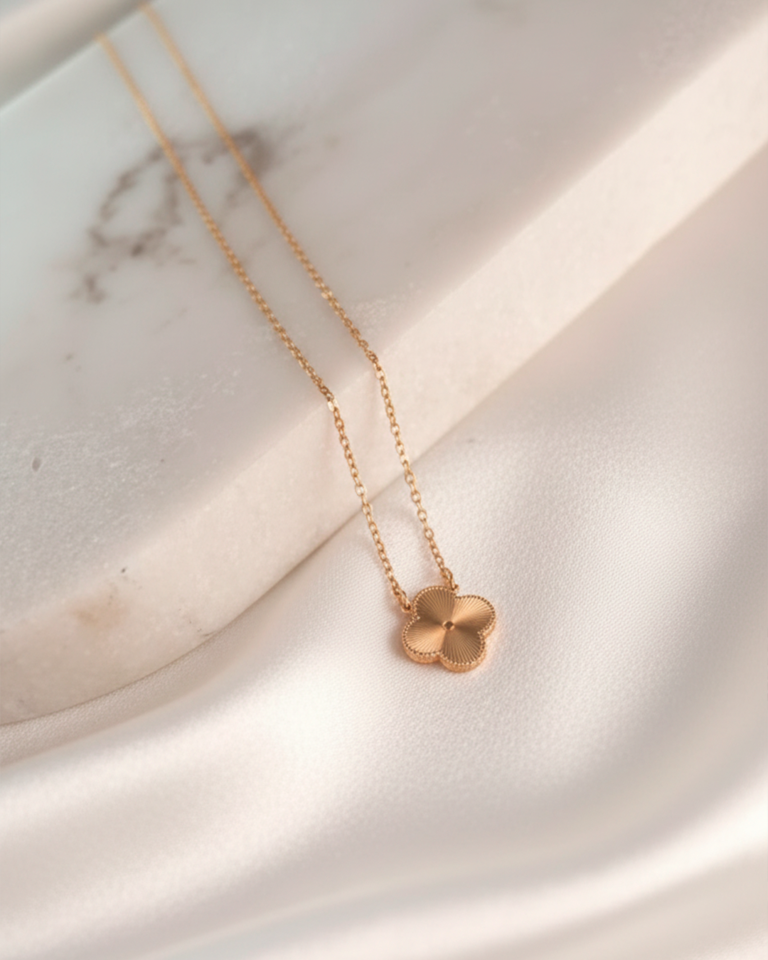 CADENA DIJE TREBOL S925